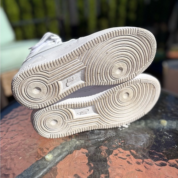 Nike Air Force 1 Mid in White - 7.5 W - Picture 8 of 8